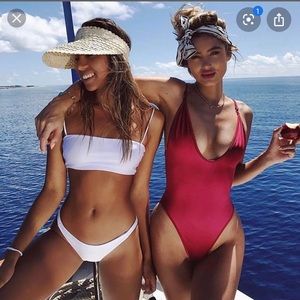 GOOSEBERRY SO CHIC ONE PIECE SWIMSUIT S SMALL